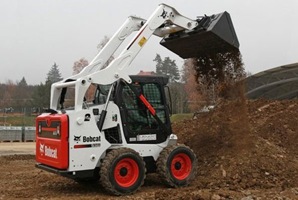 All wheel steer bobcat hire brisbane